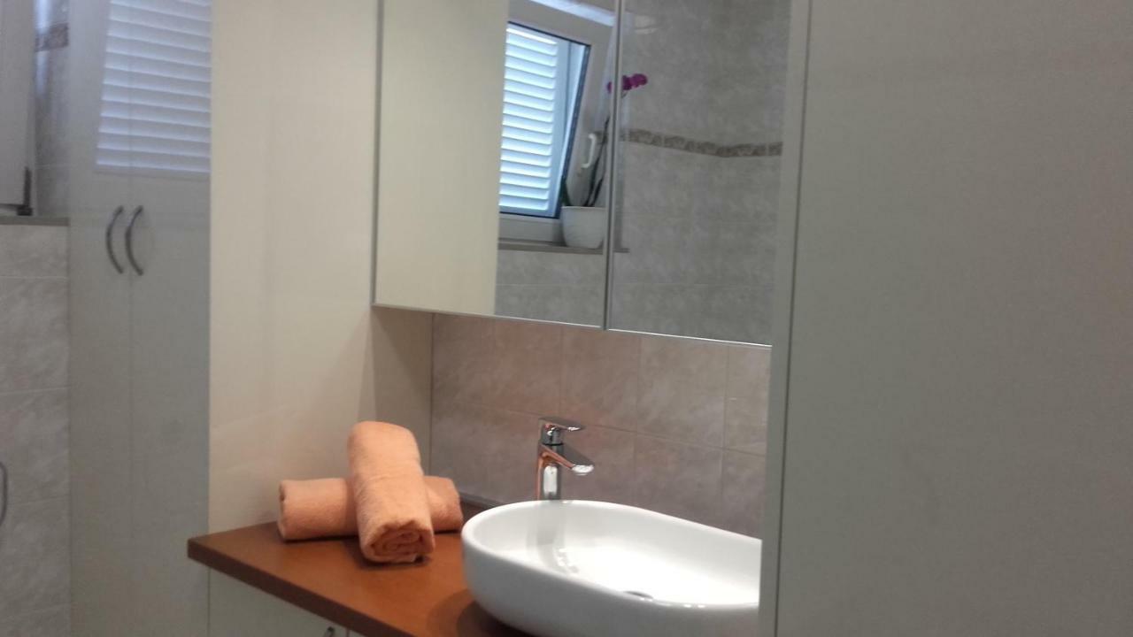 Apartment Bojana Novi Vinodolski Kültér fotó